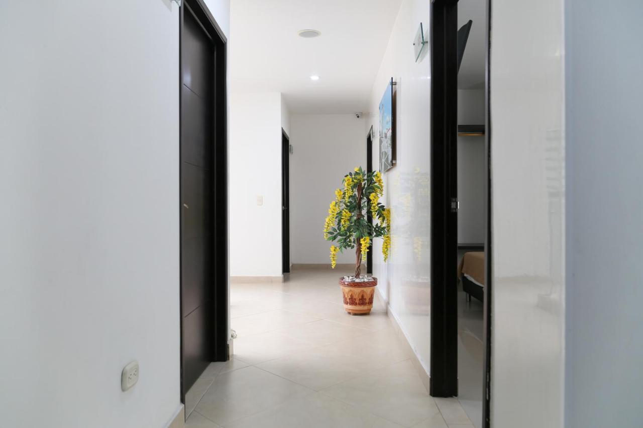 La Pera Hotel 布卡拉曼加 外观 照片