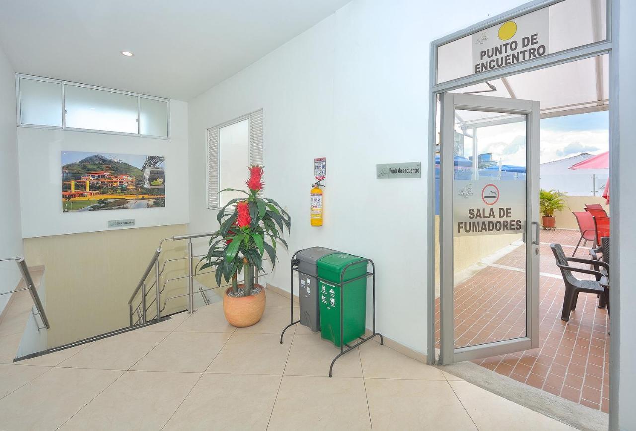 La Pera Hotel 布卡拉曼加 外观 照片
